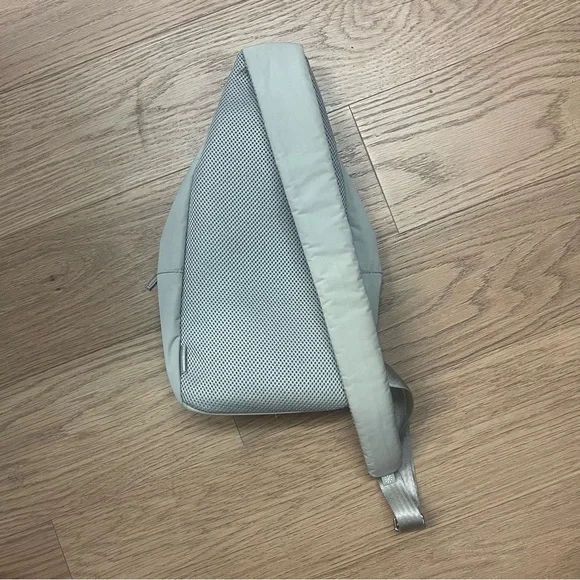 Athleta Gray Sling Bag Modern Design - Picture 3 of 4